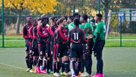 02 les equipes se saluent